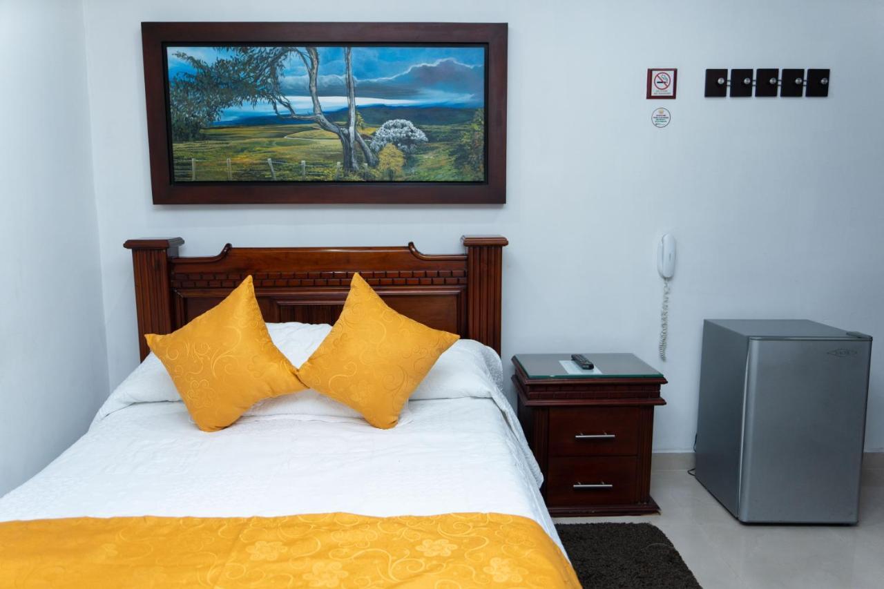 Hotel Aires Del Quindio Armenia Esterno foto